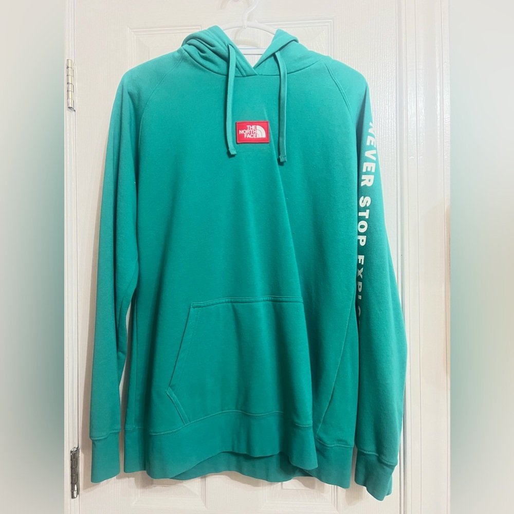 The North Face Hoodie - XL